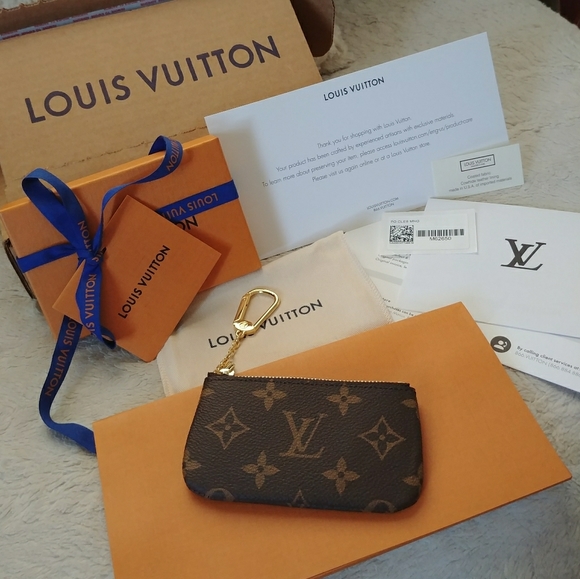 Louis Vuitton | Accessories | 220 Key Pouch W Coeur Battant Sample |  Poshmark